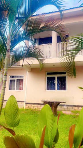 KED SAFARIS HOME Ug